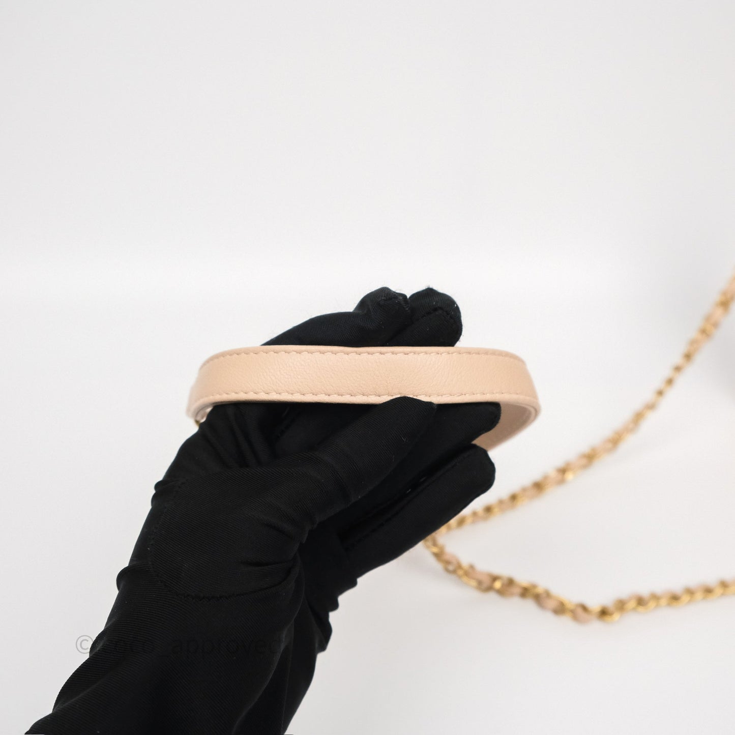 Chanel Chic Pearls Flap Quilted Beige Pink Goatskin Aged Gold Hardware