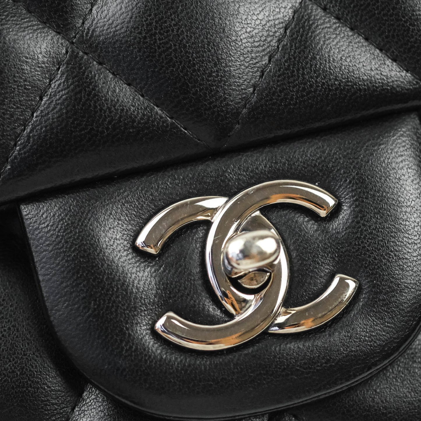 Chanel Jumbo Double Flap Black Lambskin Silver Hardware⁣⁣