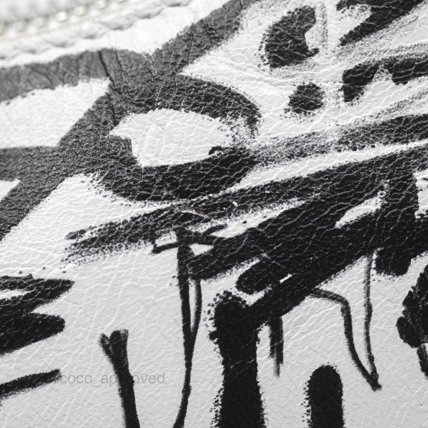 Balenciaga XS Graffiti Le Cagole Shoulder Bag White Black