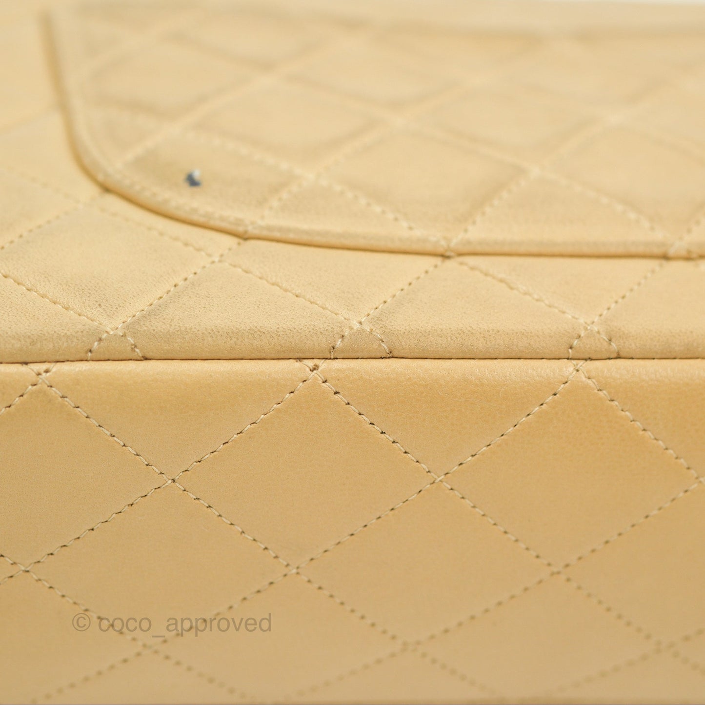 Chanel Vintage Medium Classic Flap Beige Lambskin 24K Gold Hardware