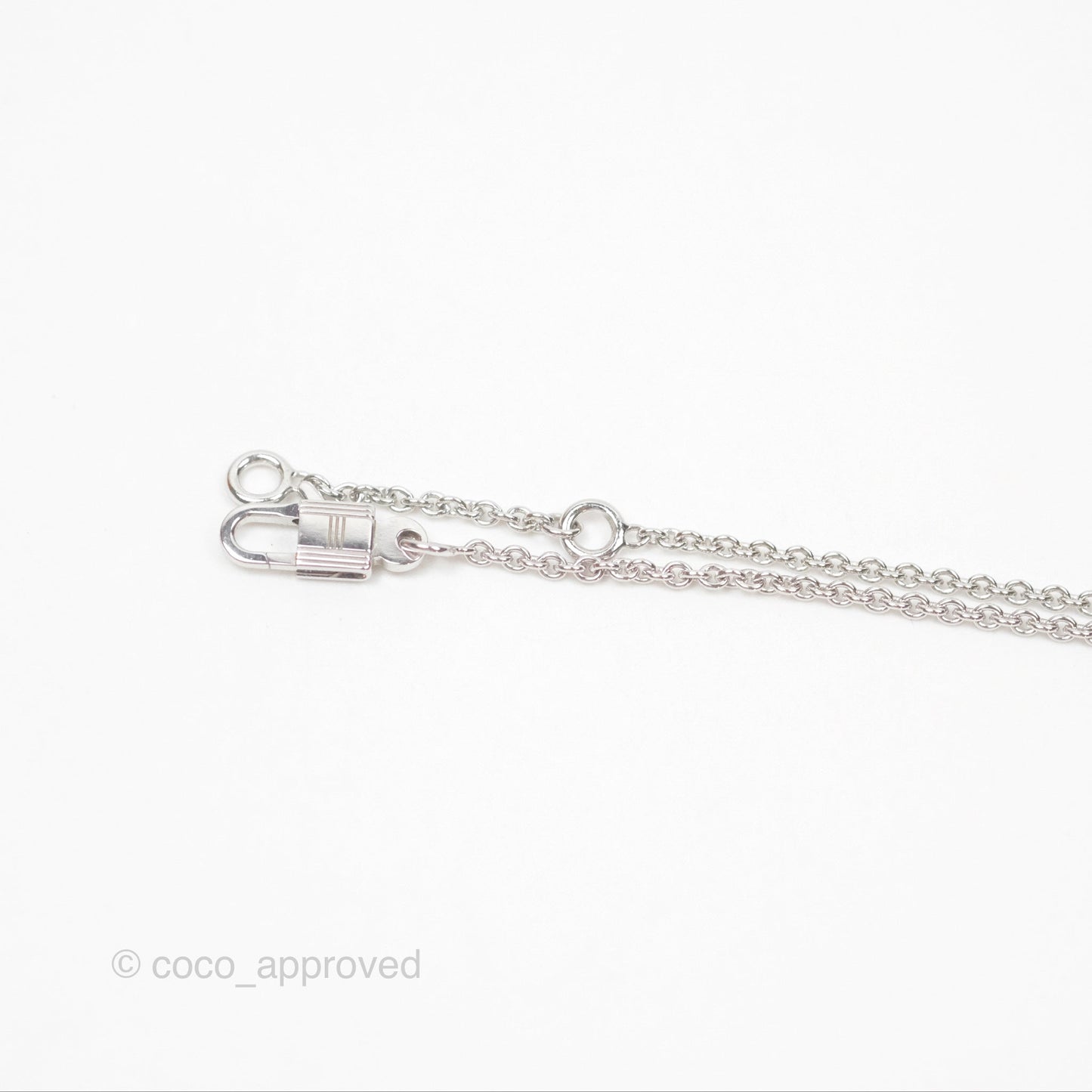 Hermès Kelly Amulettes Diamonds Pendant Necklace White Gold