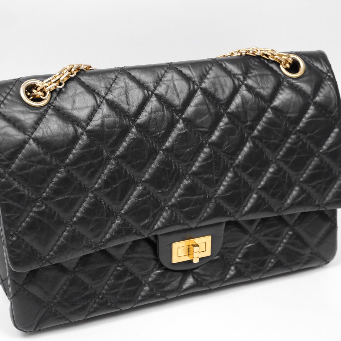 Chanel Reissue 226 Quilted Aged Calfskin Black Aged Gold Hardware