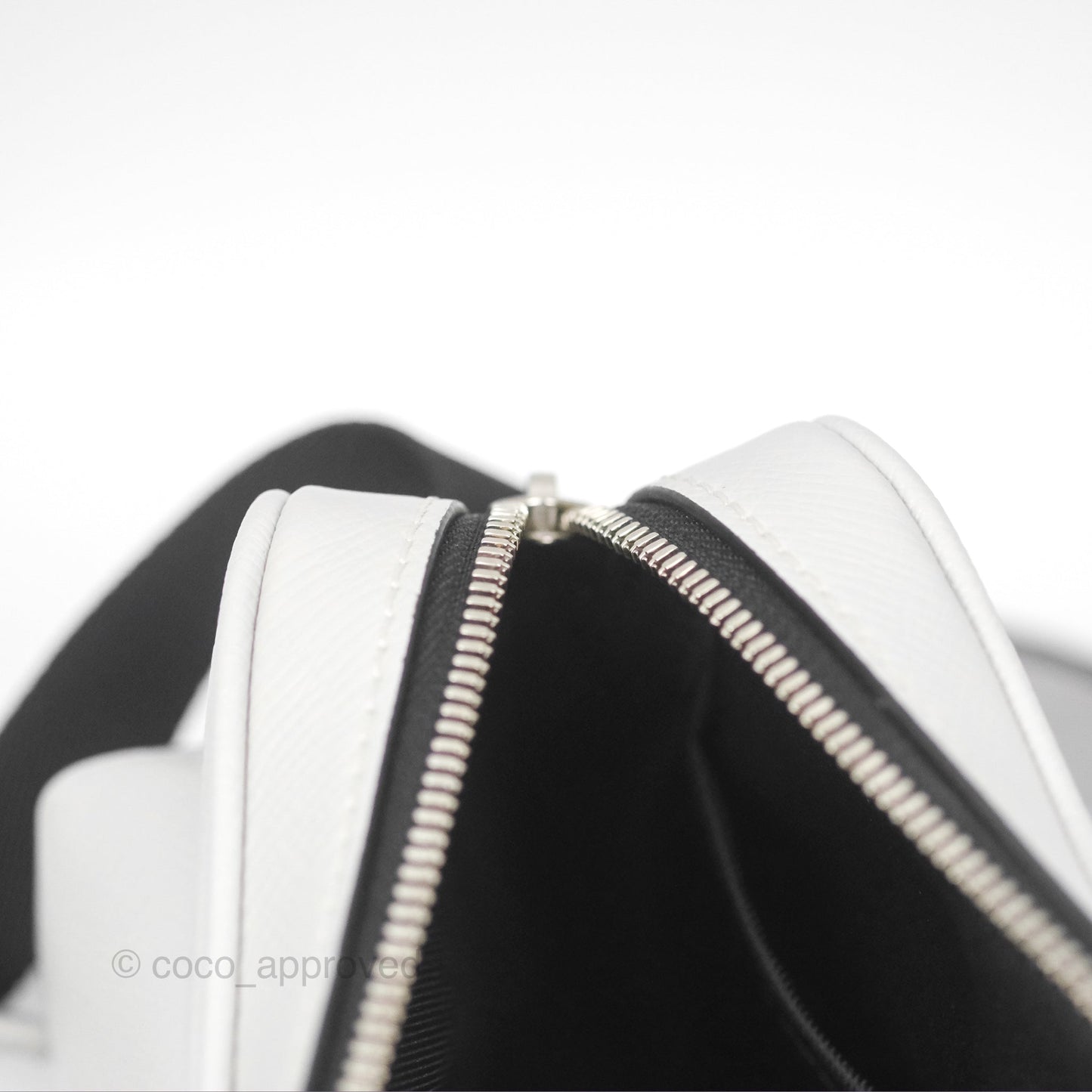 Louis Vuitton Monogram Taigarama Outdoor Messenger