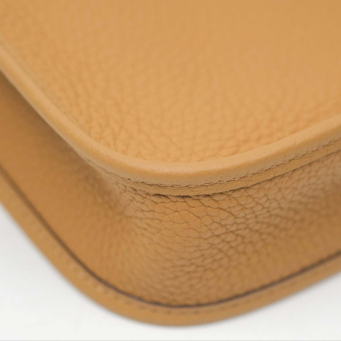 Hermès Mini Evelyne 16 Biscuit 48 Clemence Gold Hardware