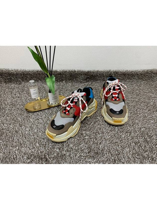 Luxury Balenciaga Triple S Multi 41 260