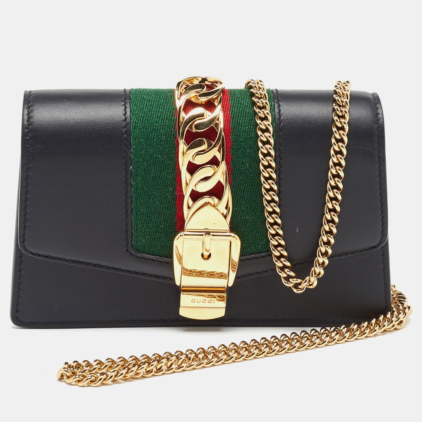 Luxury Gucci Trending 2025  Leather Super Mini Sylvie Wallet On Chain