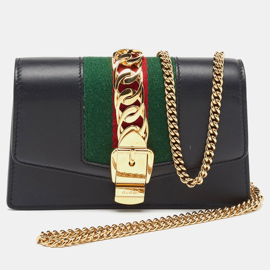 Luxury Gucci Trending 2025  Leather Super Mini Sylvie Wallet On Chain
