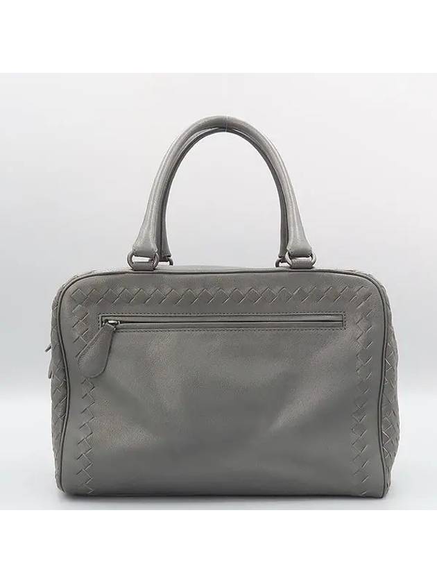 Luxury Bottega Veneta gray tote bag