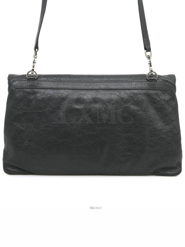 Luxury Balenciaga women cross bag