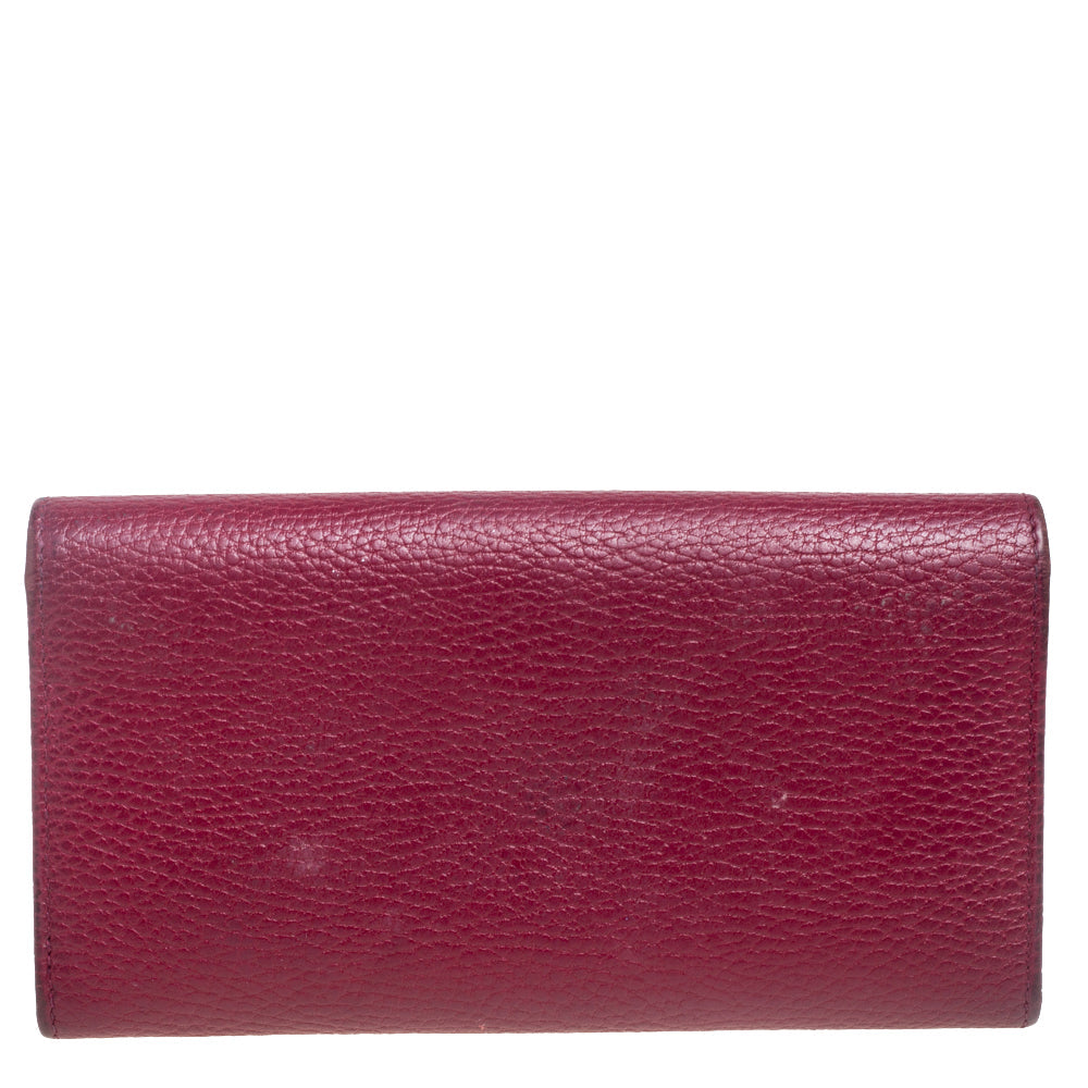Luxury Gucci Trending 2025 Burgundy Leather Swing Continental Wallet..