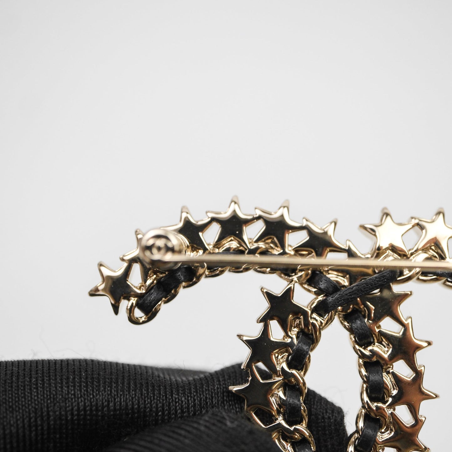 Chanel CC Logo Crystal Star Brooch Gold Tone 23C