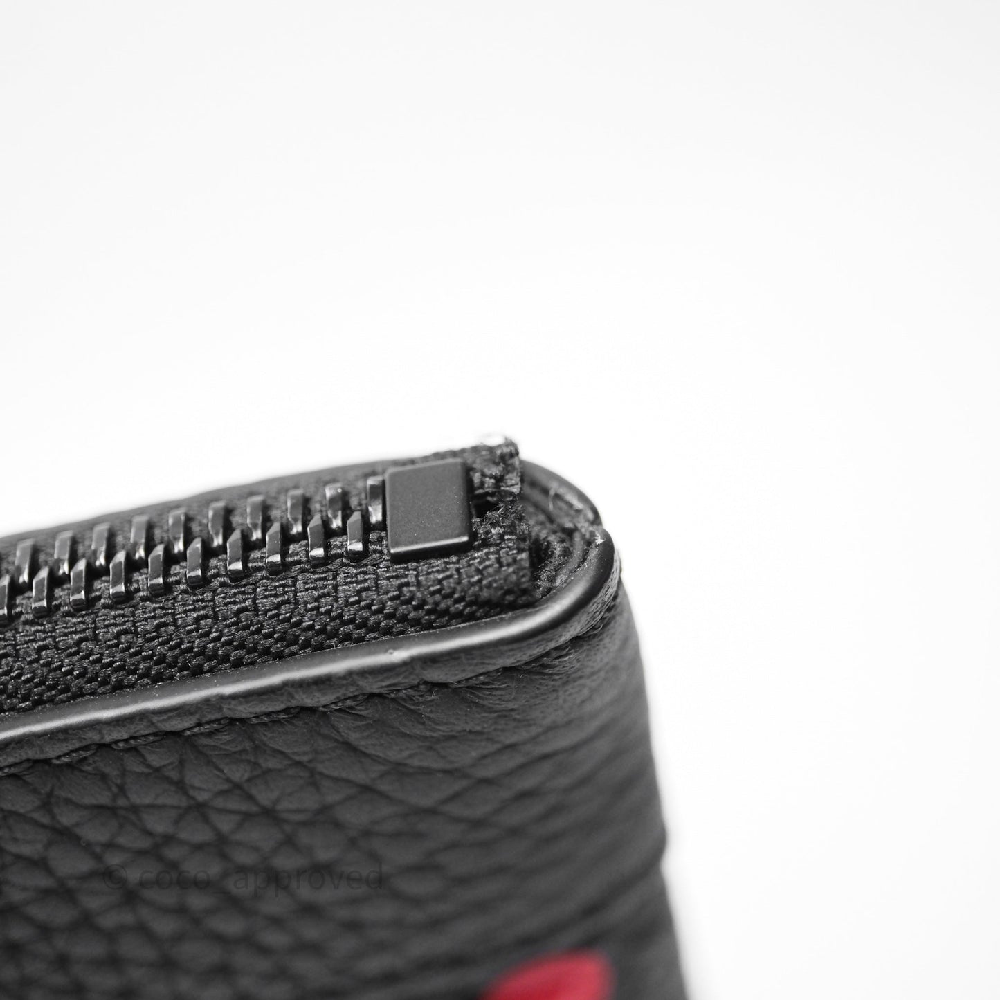 Louis Vuitton x Yayoi Kusama Pochette To Go Infinity Dots Monogram Taurillon Black Red