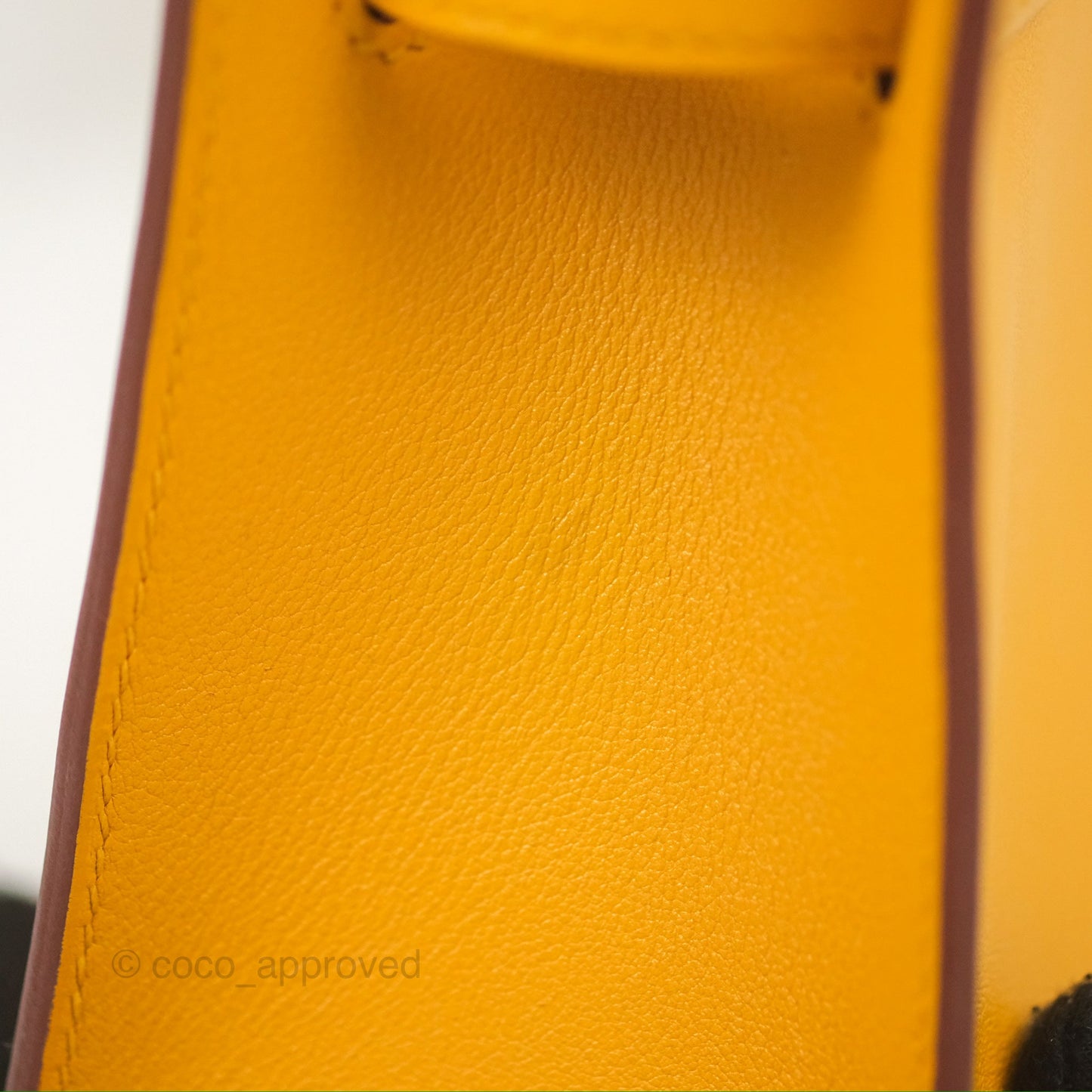 Hermès Kelly Mini Pochette Jaune Ambre Swift Gold Hardware