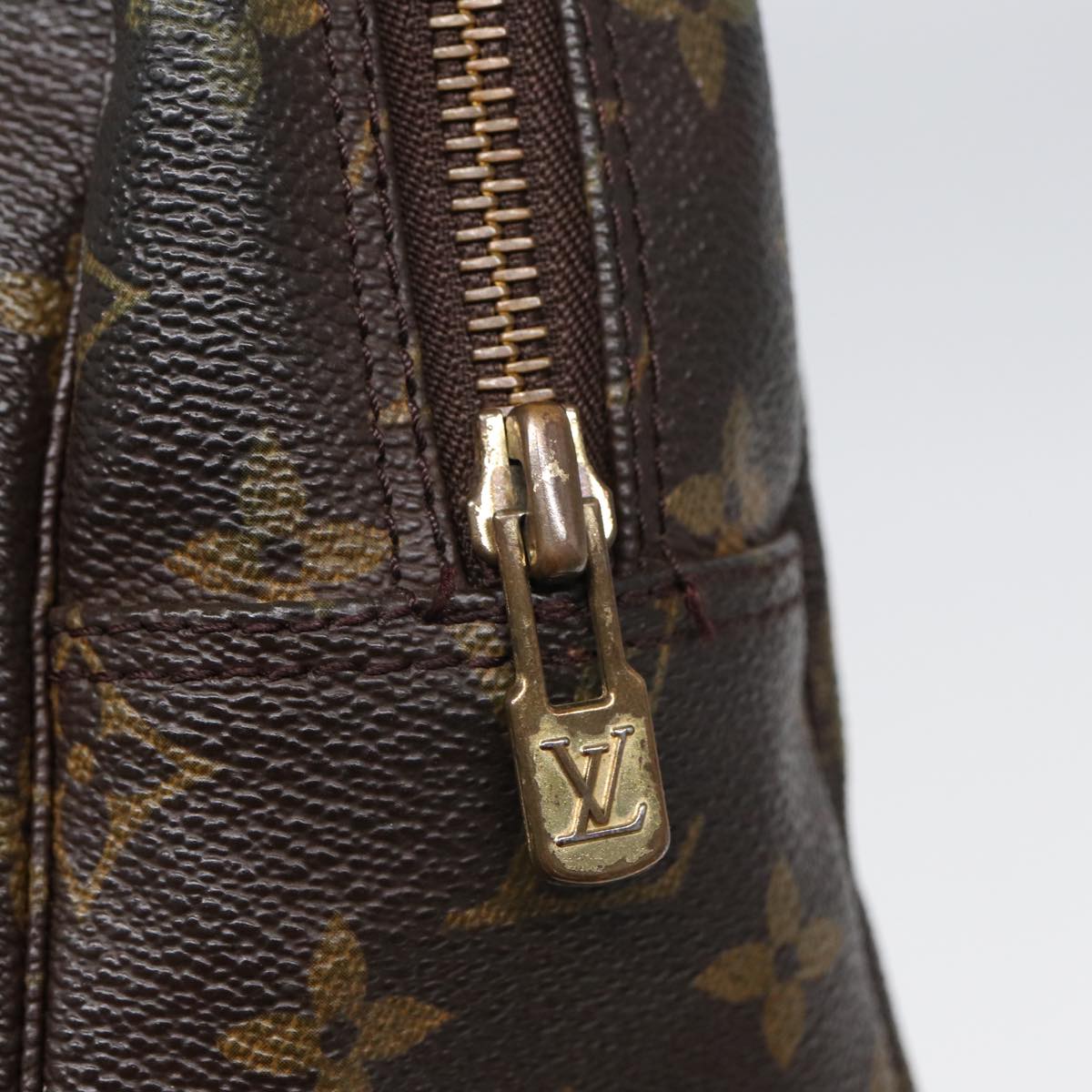 LOUIS VUITTON Monogram Trousse Toilette 28 Clutch Bag M47522 LV 80589