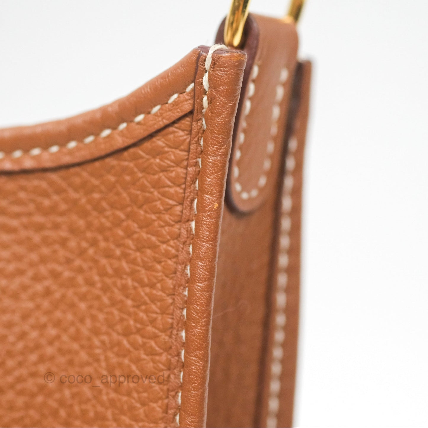 Hermès Mini Evelyne 16 Gold Clemence Gold Hardware