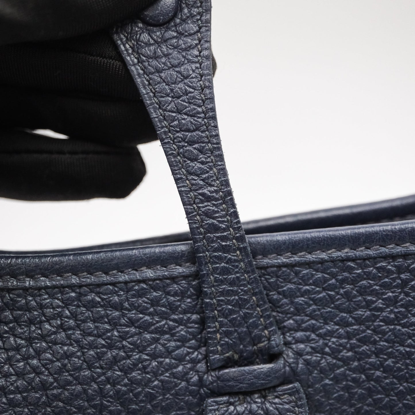 Hermès Mini Evelyne 16 Bleu Nuit 2Z Clemence Gold Hardware