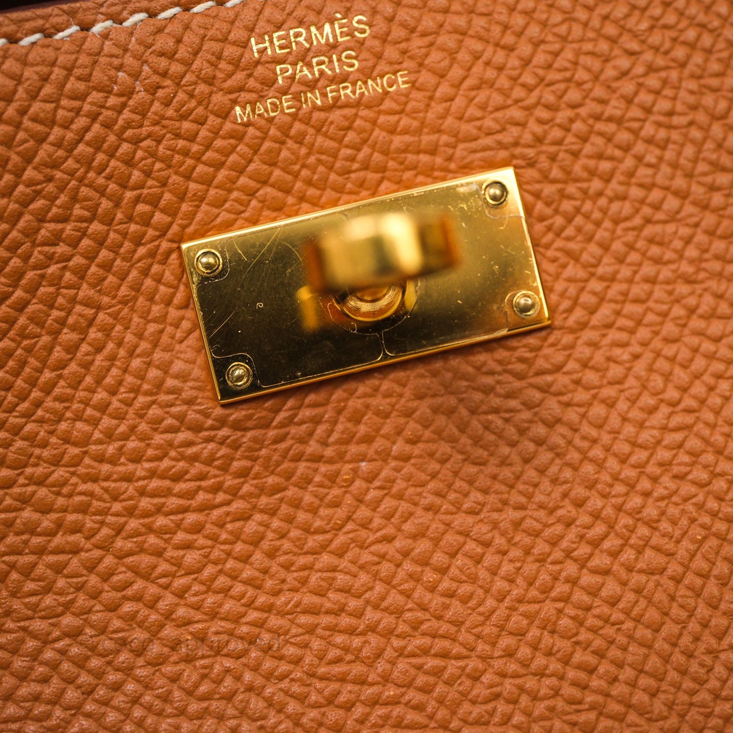 Hermès Kelly To Go Wallet Gold 37 Epsom Gold Hardware