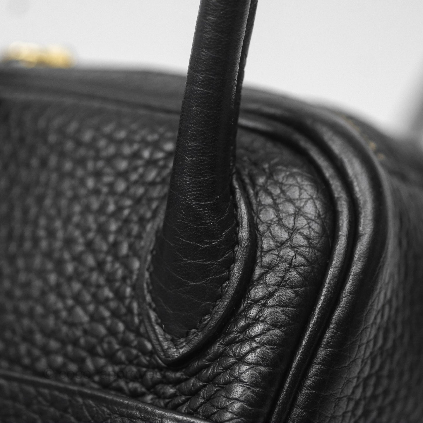 Hermès Mini Lindy 20 Noir 89 Clemence Gold Hardware