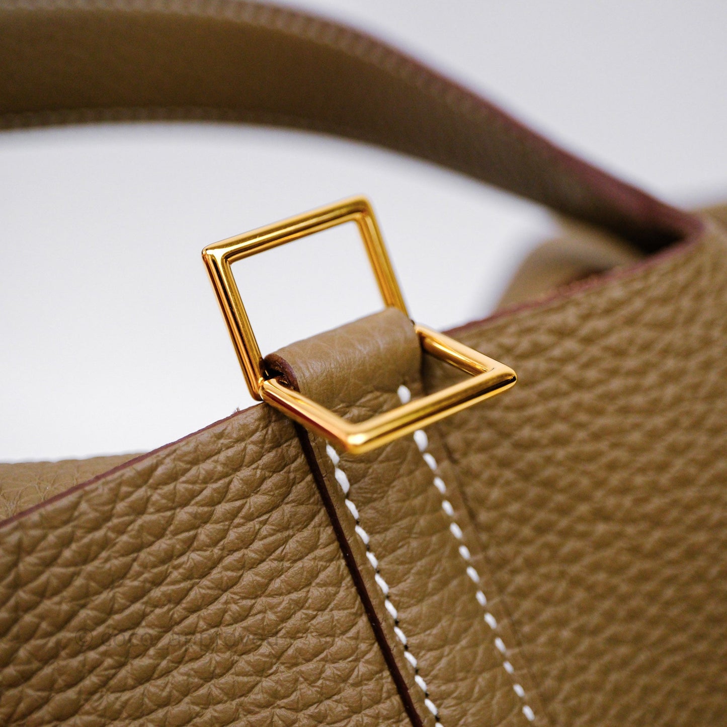 Hermès Picotin Lock 18 Etoupe Clemence Gold Hardware