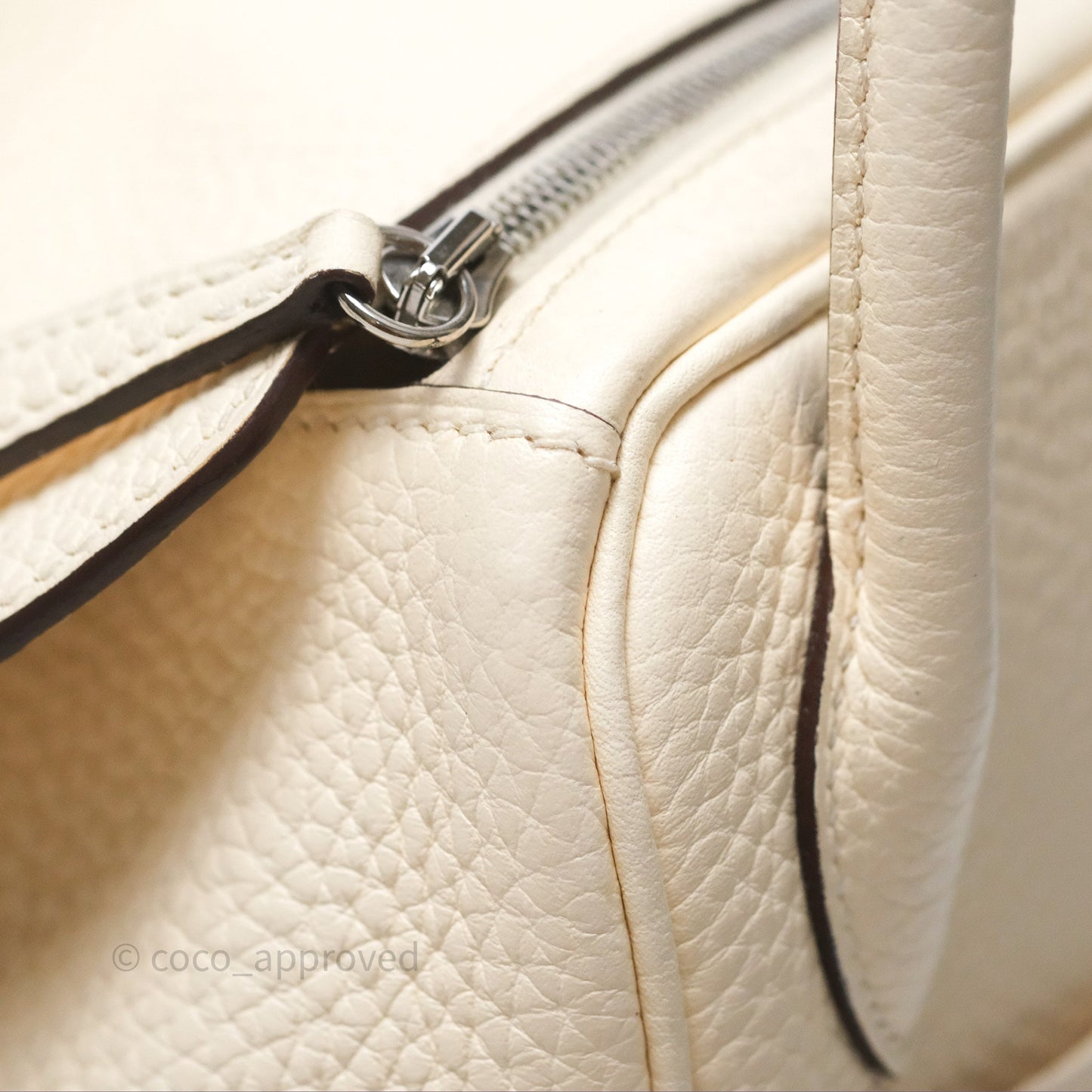 Hermès Lindy 26 Nata I2 Clemence Palladium Hardware
