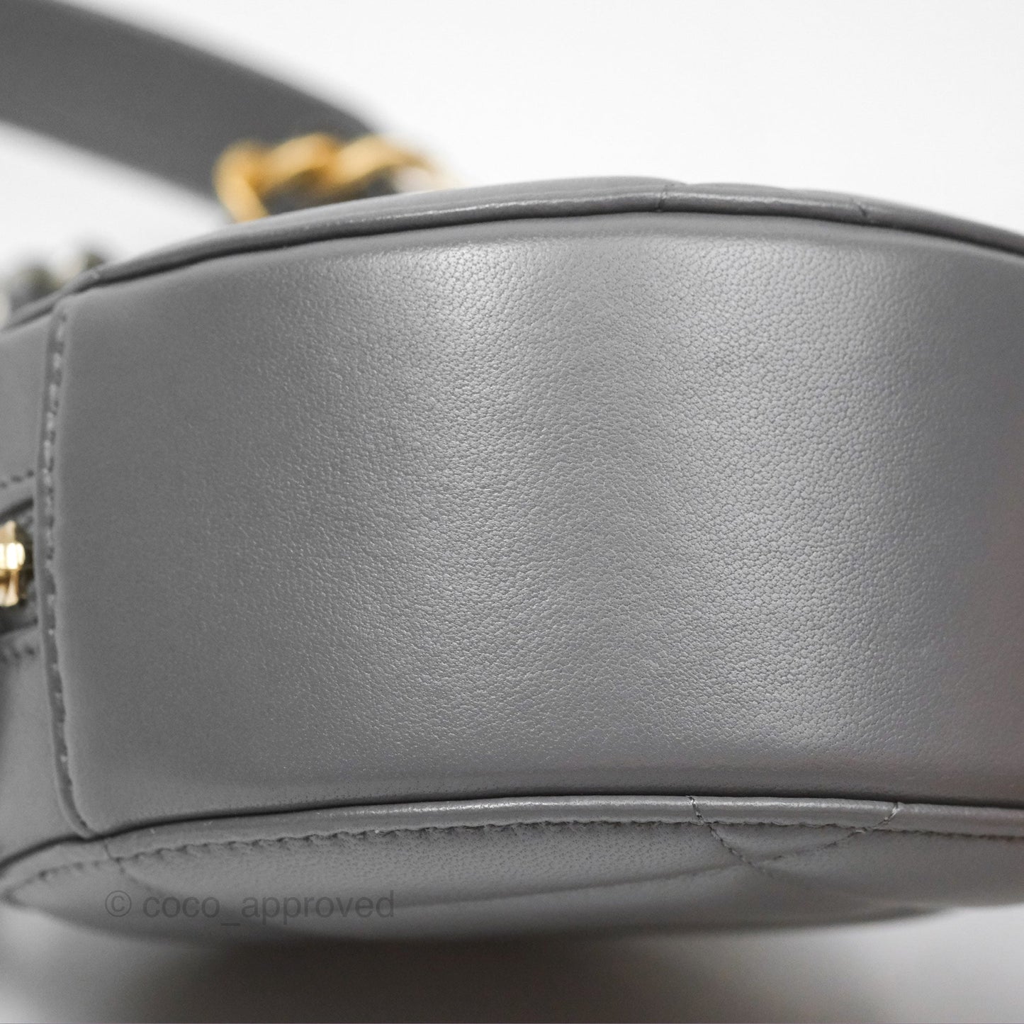 Chanel 19 Round Clutch With Chain Grey Mixed Hardware
