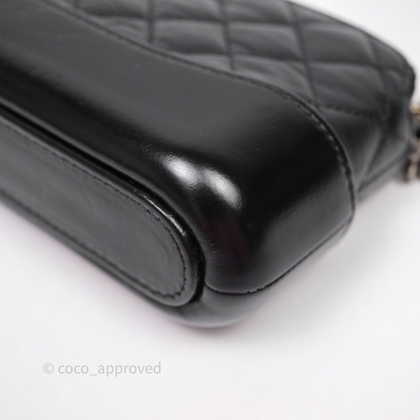 Chanel Gabrielle Clutch With Chain Aged Calfskin Black Mixed Hardware