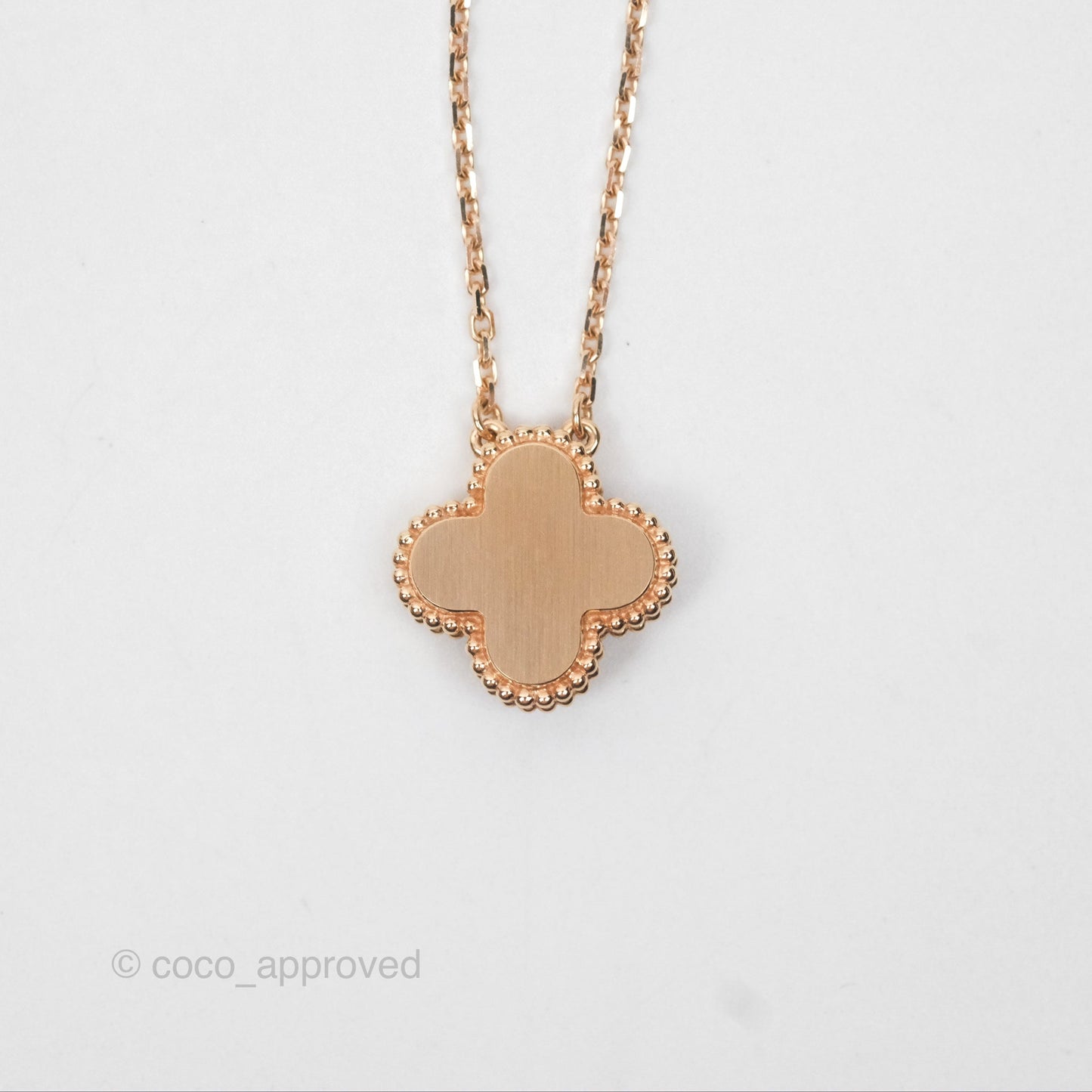 Van Cleef & Arpels Vintage Alhambra Holiday Pendant Obdisian Diamond Rose Gold