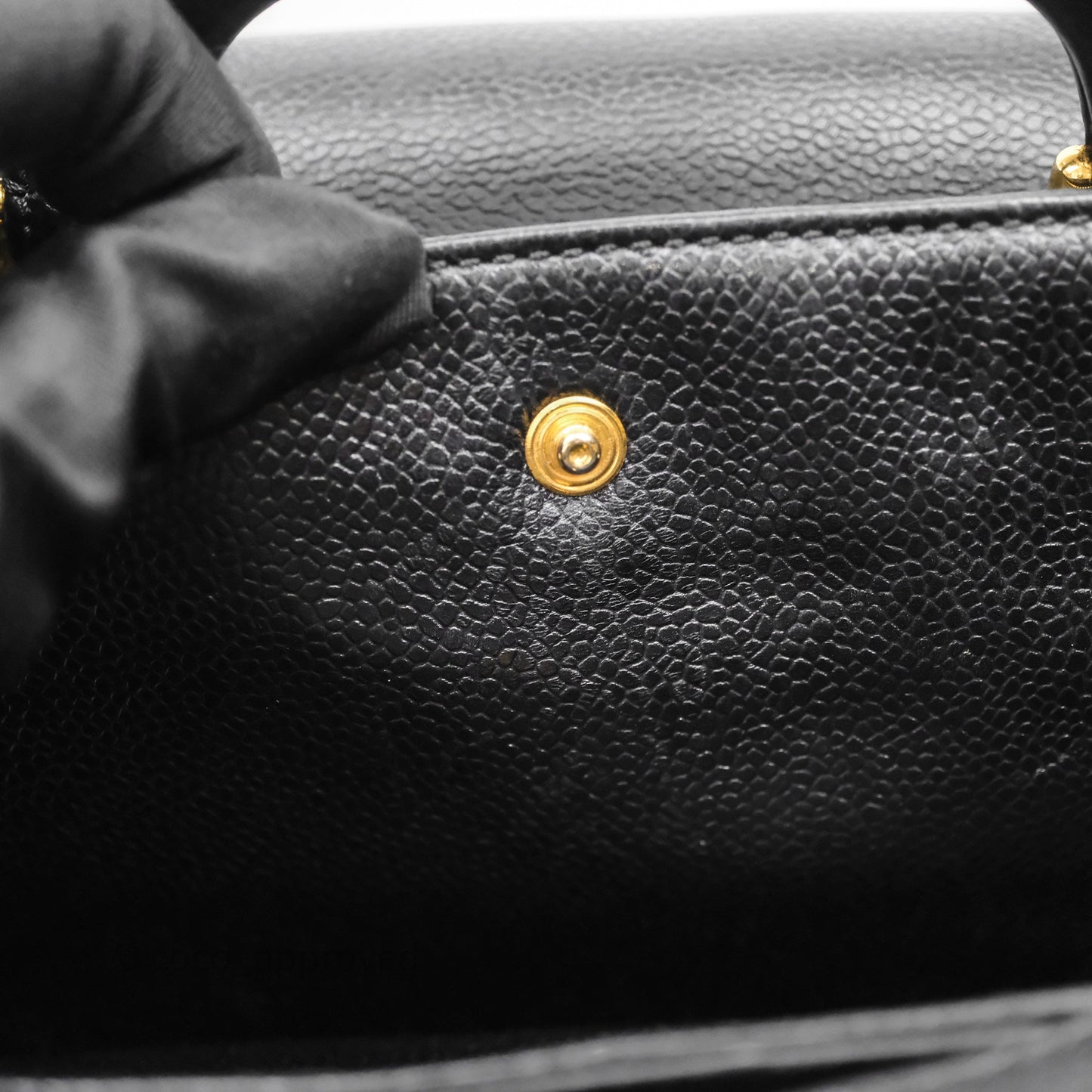 Chanel Vintage Timeless Vanity Case Caviar 24K Gold Hardware