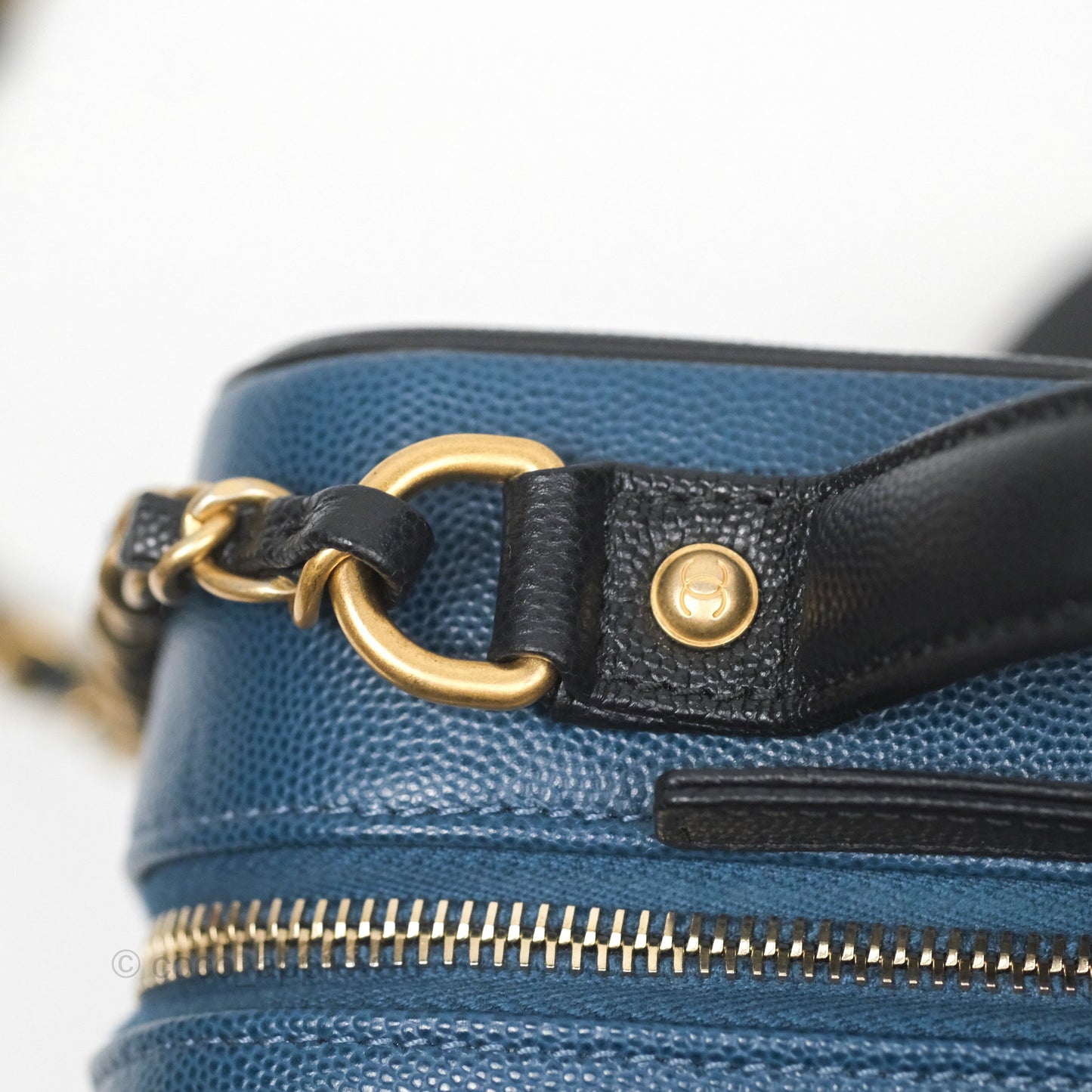 Chanel Quilted Medium CC Filigree Vanity Case Navy Black Caviar Aged Gold Hardware