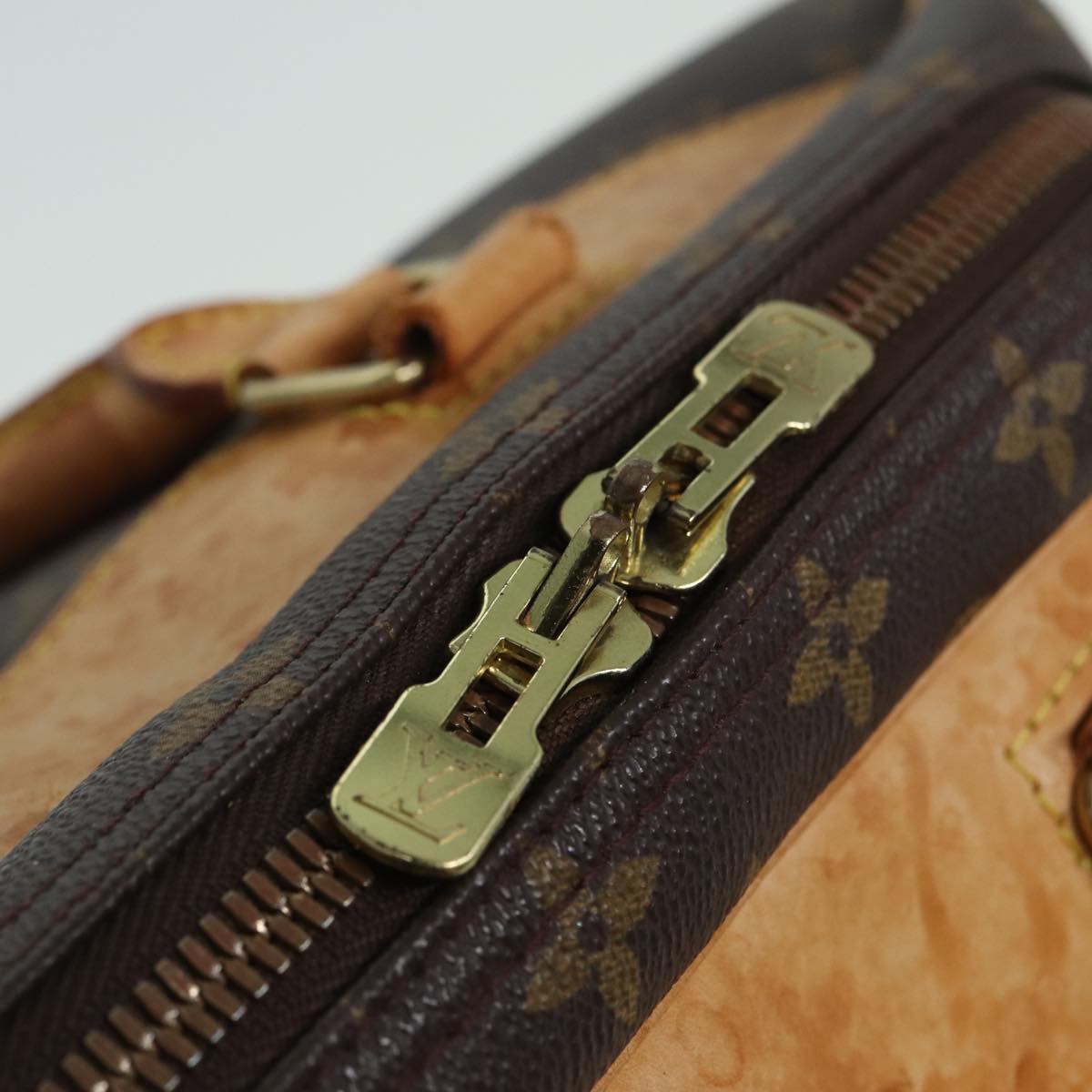 LOUIS VUITTON Monogram Evasion Boston Bag M41443 LV 81078