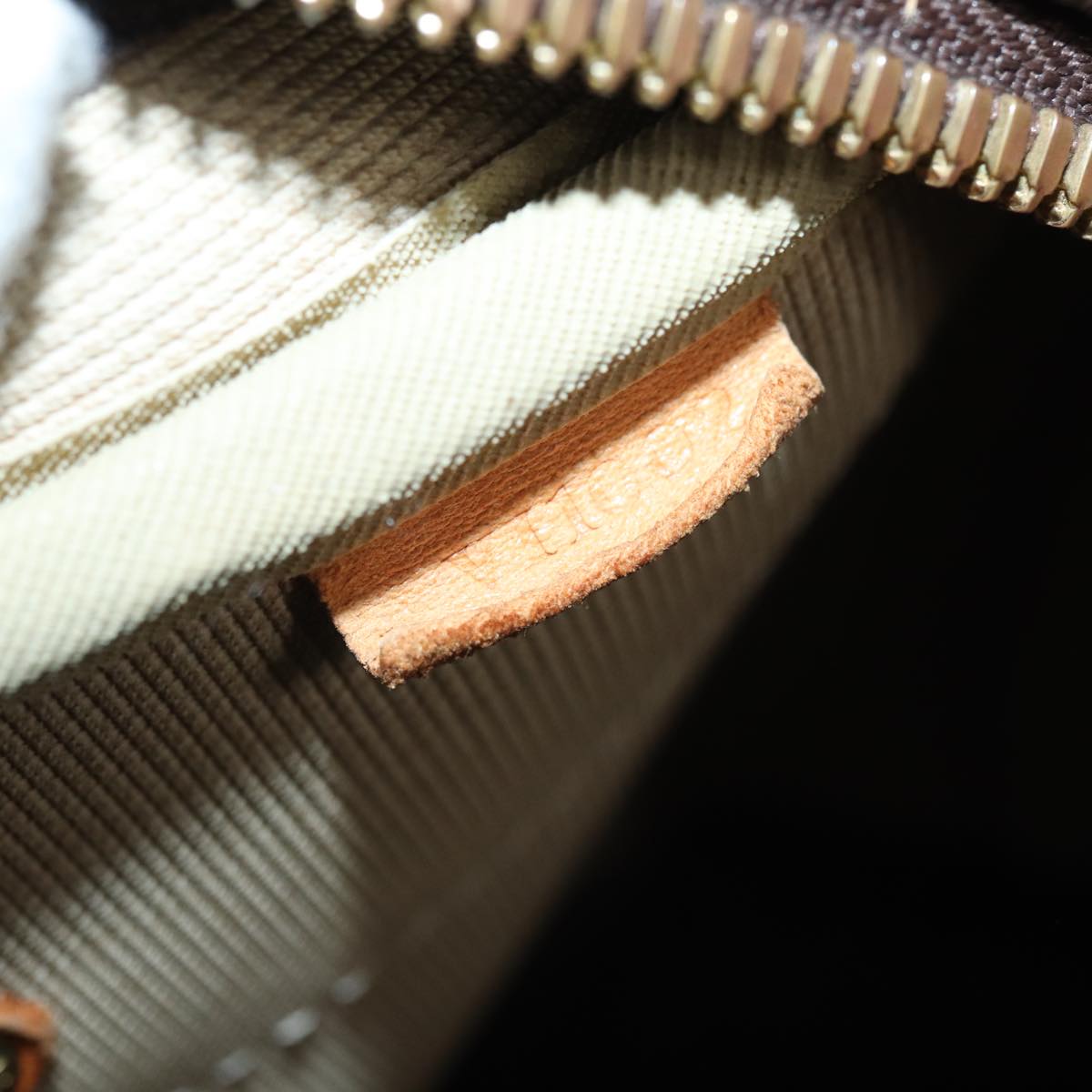 LOUIS VUITTON Monogram Evasion Boston Bag M41443 LV 81078