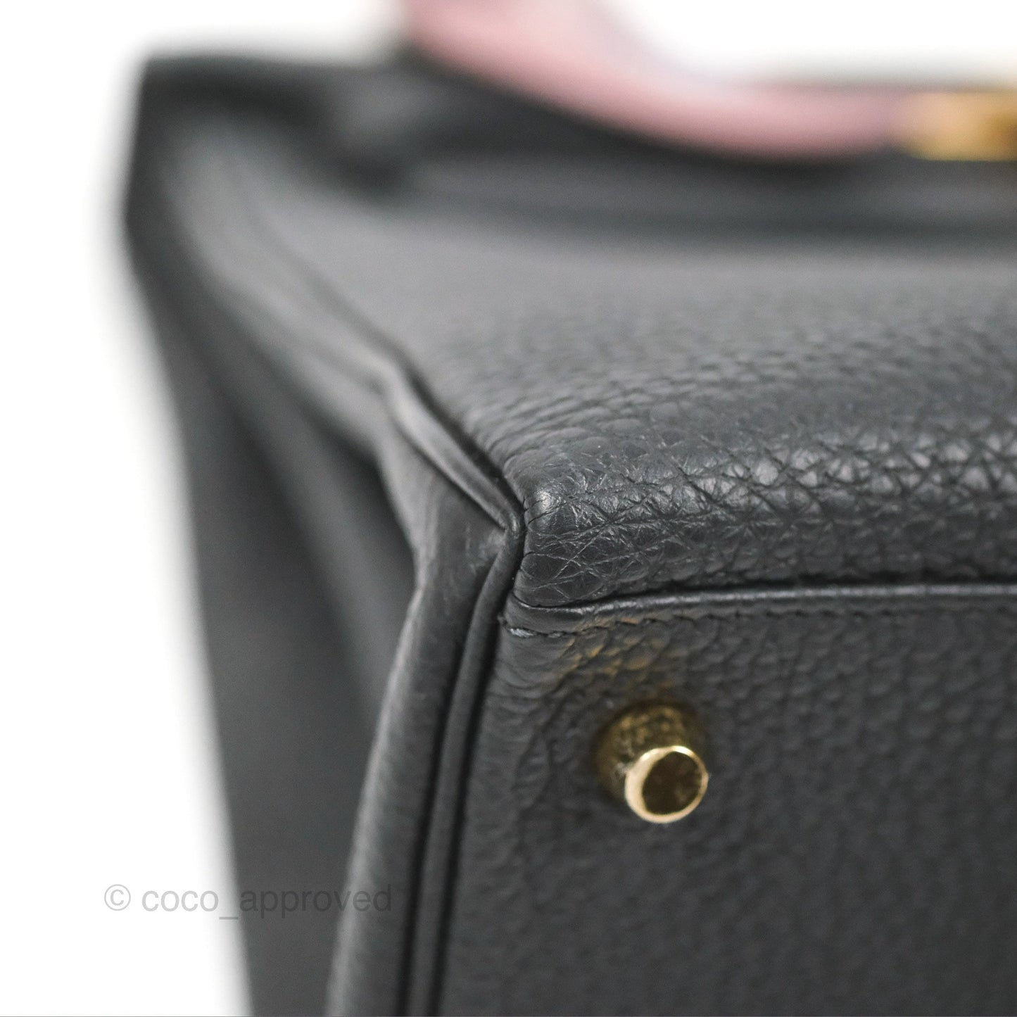 Hermès Retourne Kelly 28 Black Togo Gold Hardware