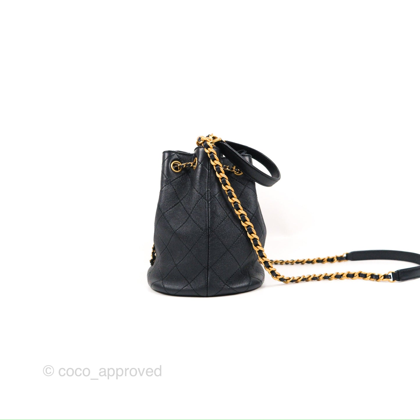 Chanel Quilted Top Handle Drawstring Bucket Bag Iridescent Navy Calfskin Aged Gold Hardware