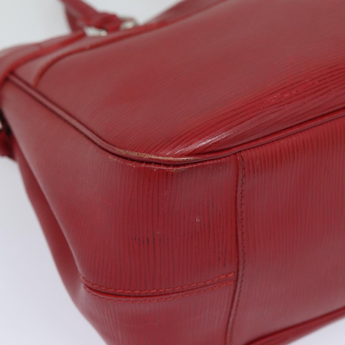 LOUIS VUITTON Epi Passy PM Hand Bag Red M5926E LV 81260
