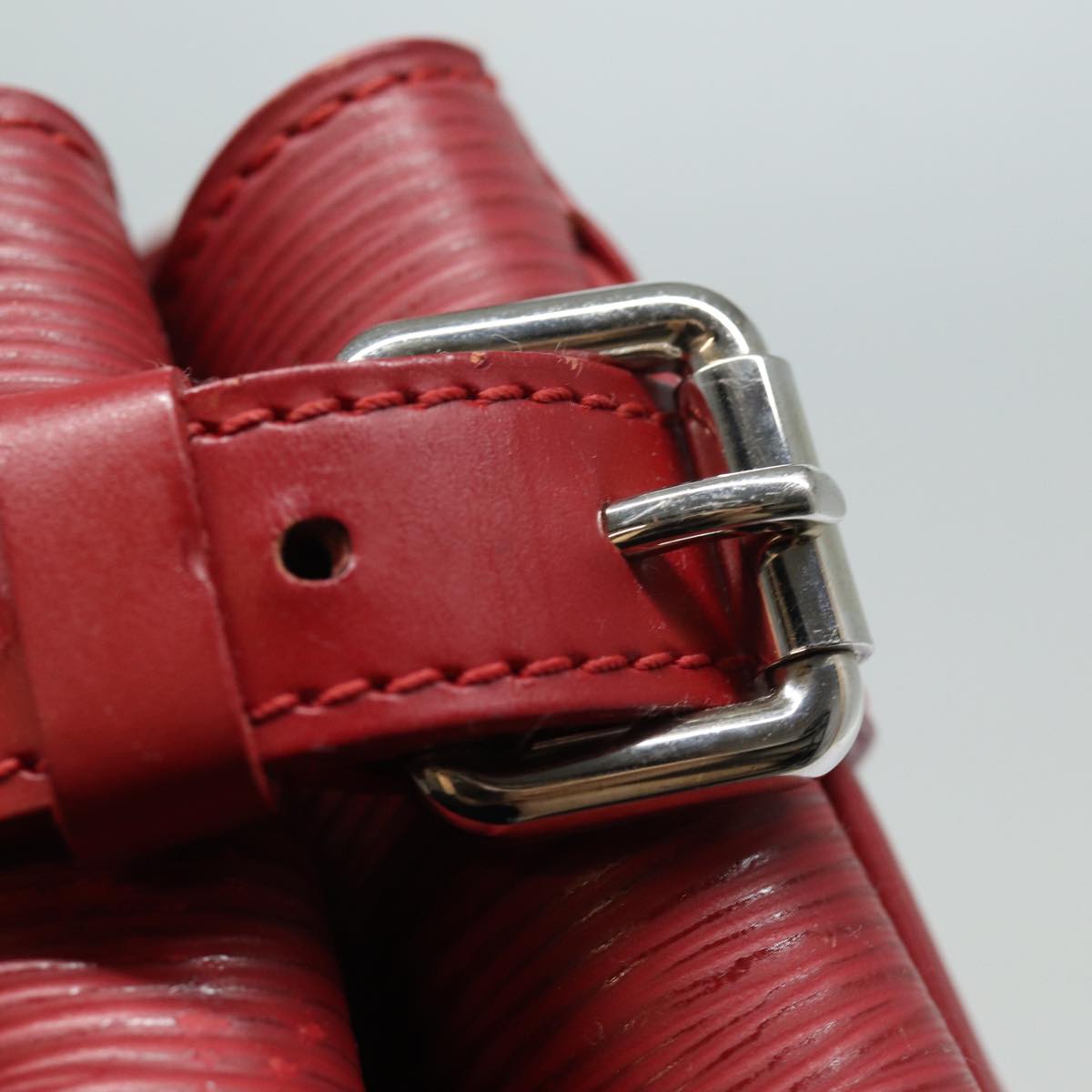 LOUIS VUITTON Epi Passy PM Hand Bag Red M5926E LV 81260