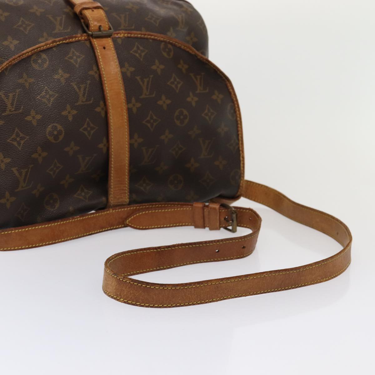 LOUIS VUITTON Monogram Saumur 35 Shoulder Bag M42254 LV 81311