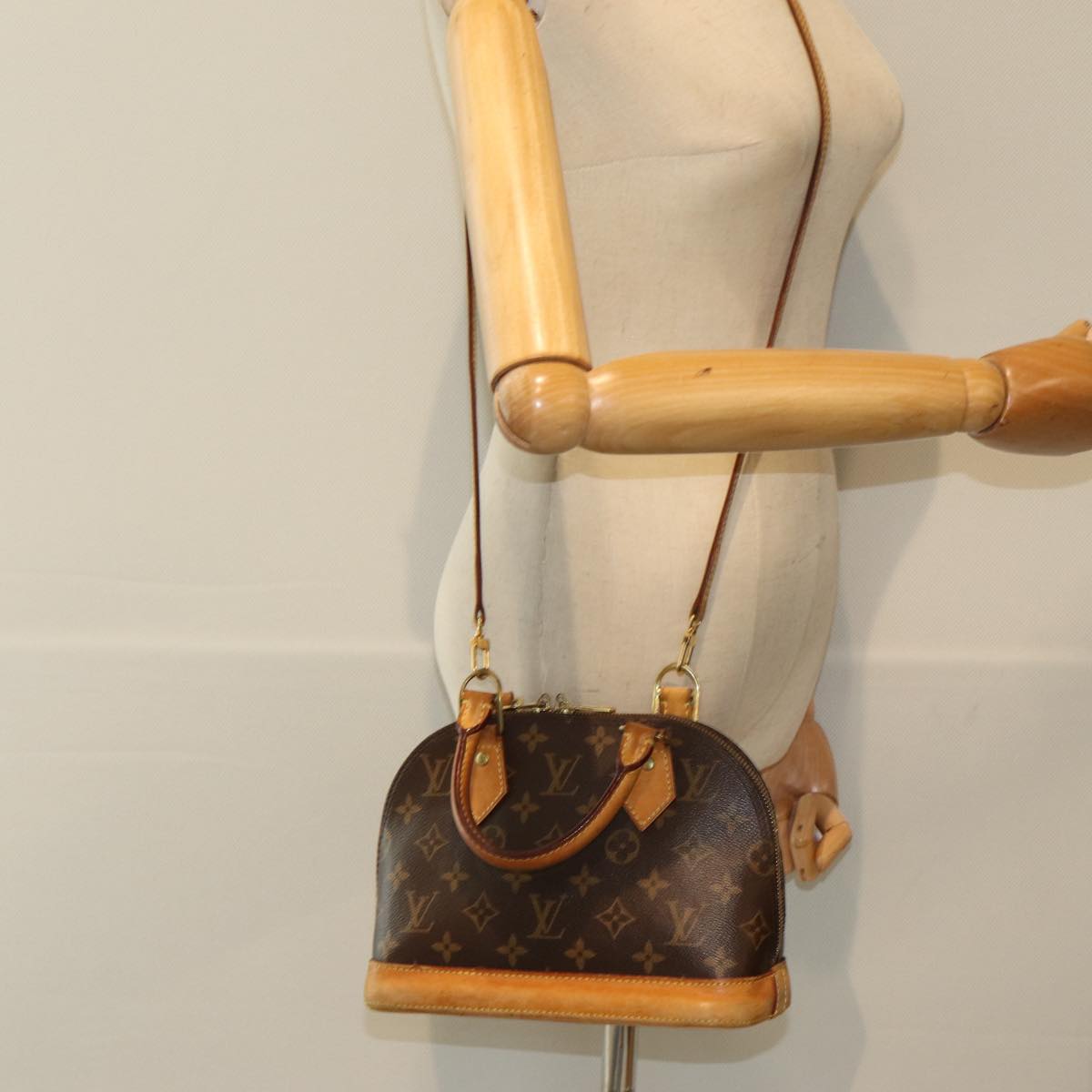 LOUIS VUITTON Monogram Alma BB Hand Bag 2way M53152 LV 81420