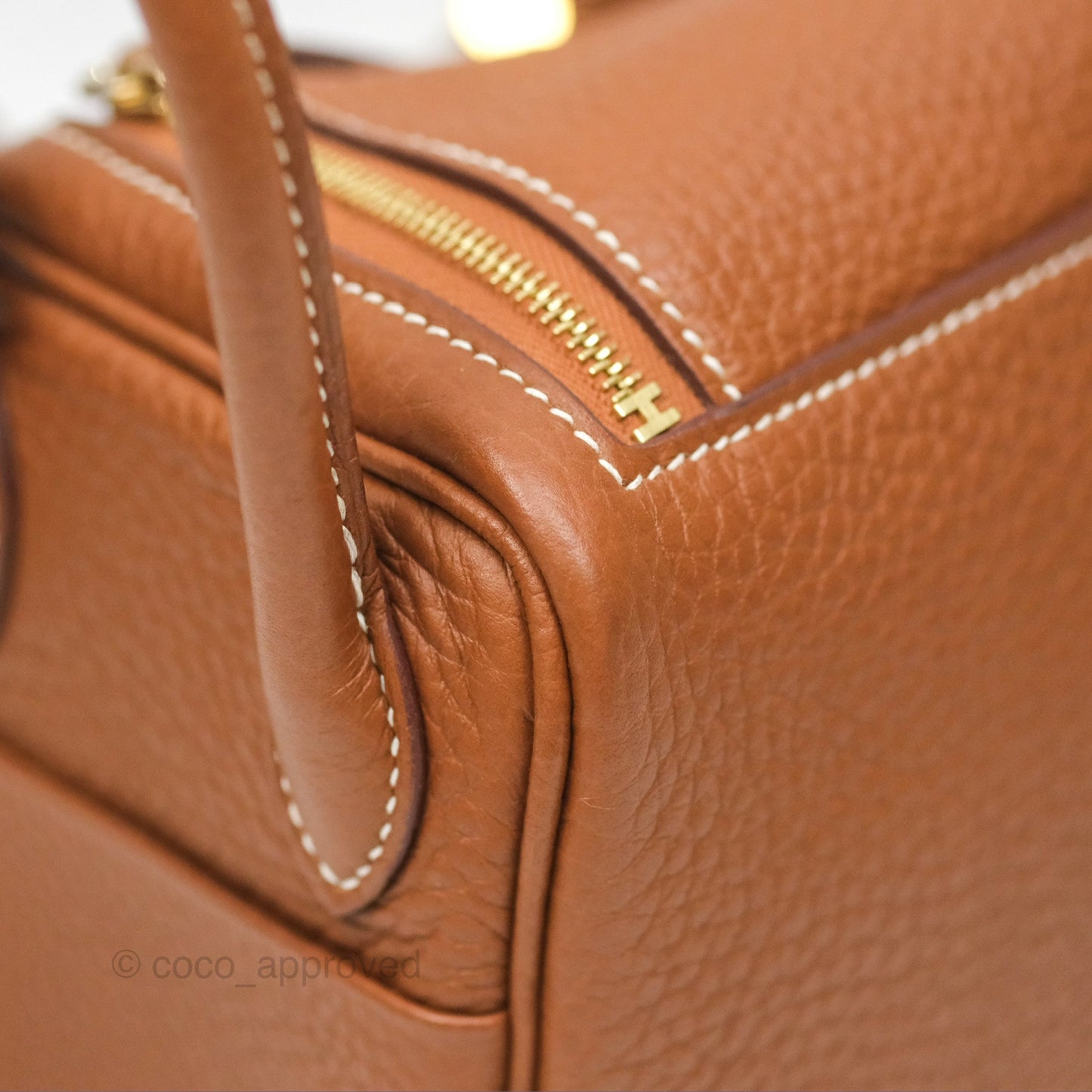 Hermès Mini Lindy 20 Gold Clemence Gold Hardware