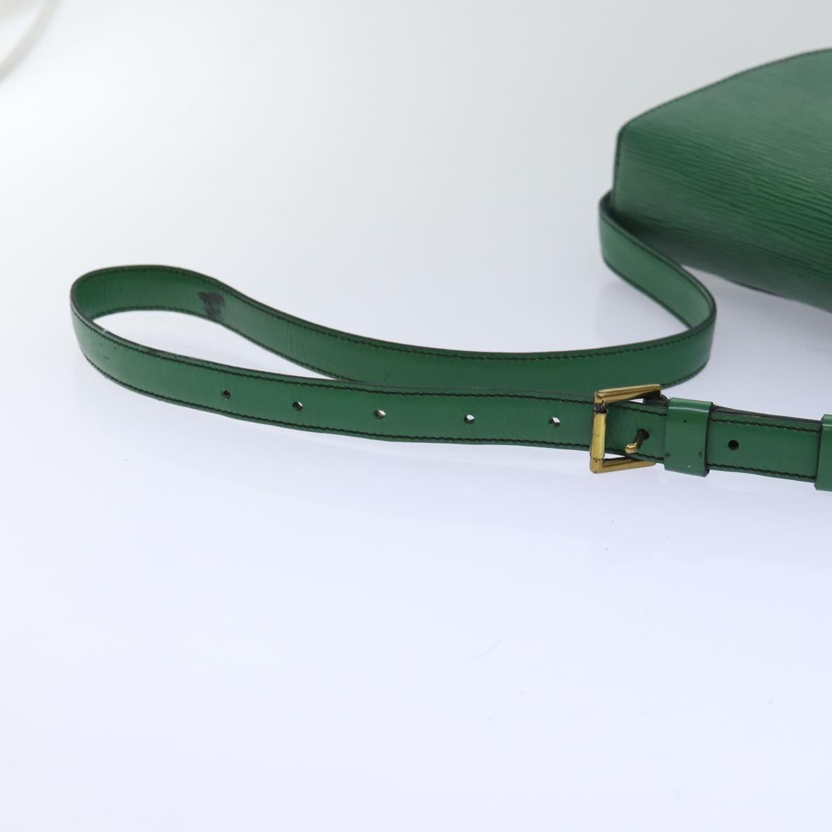 LOUIS VUITTON Epi Saint Cloud GM Shoulder Bag Green M52194 LV 81536