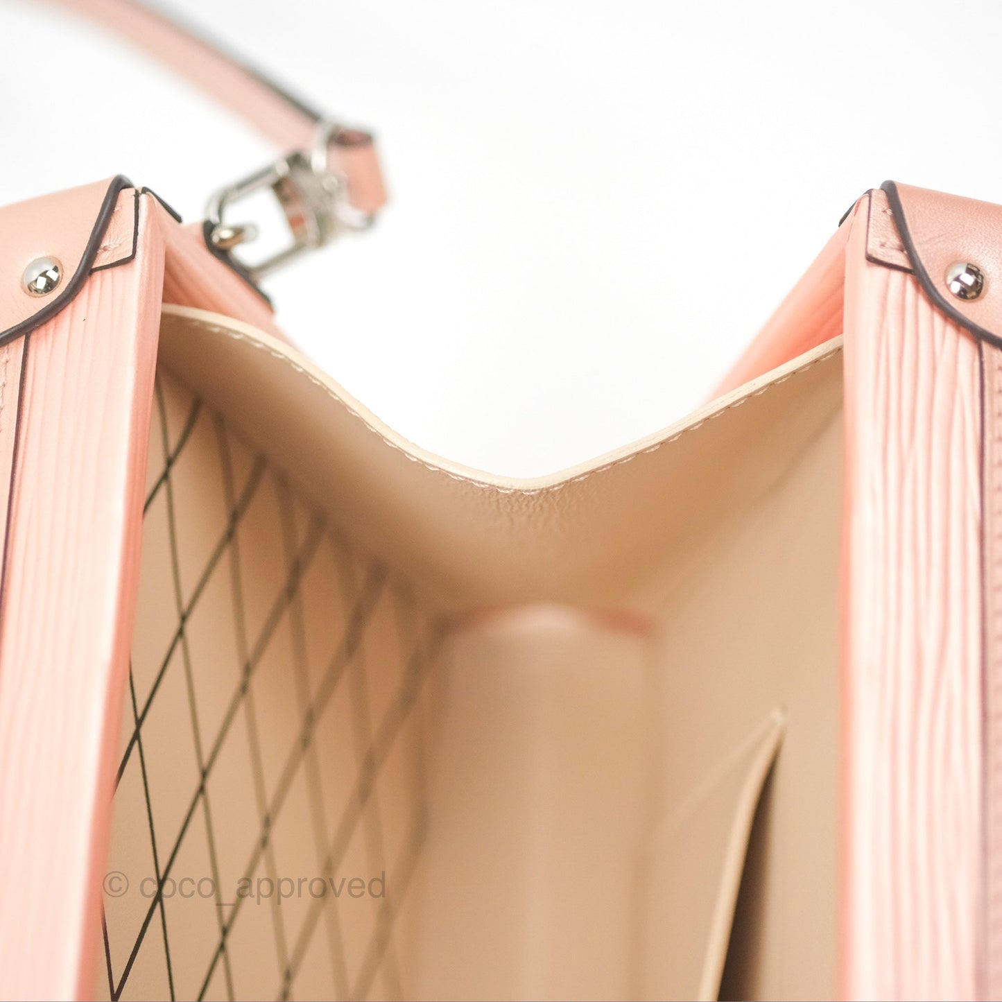 Louis Vuitton Petite Malle Rose Epi