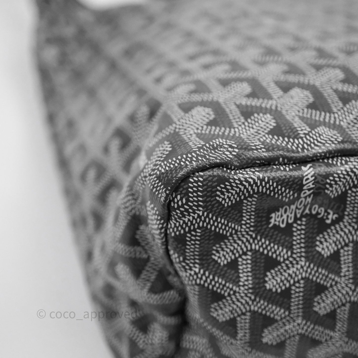 Goyard Bohème Hobo Bag Grey Goyardine Canvas Pink Heart