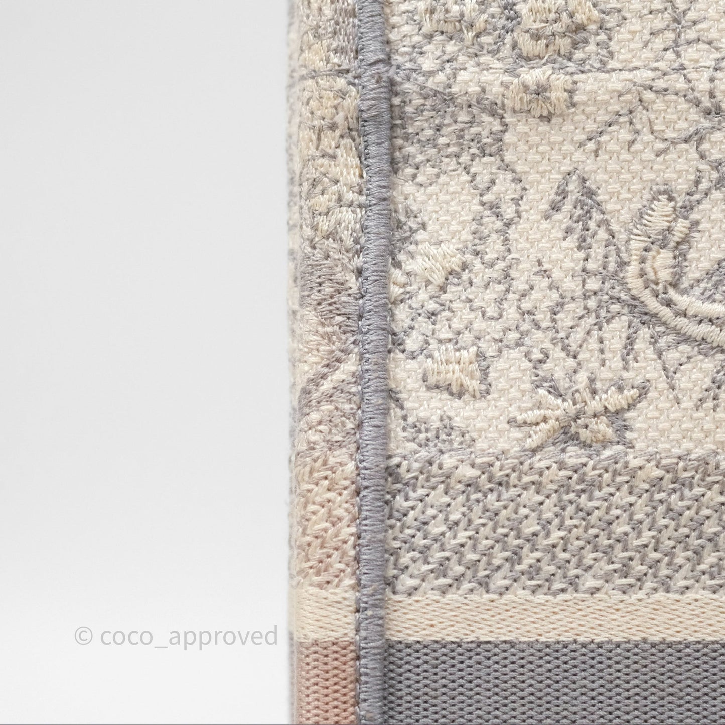 Christian Dior Medium (Old Small) Embroidered Toile De Jouy Light Grey Canvas Book Tote