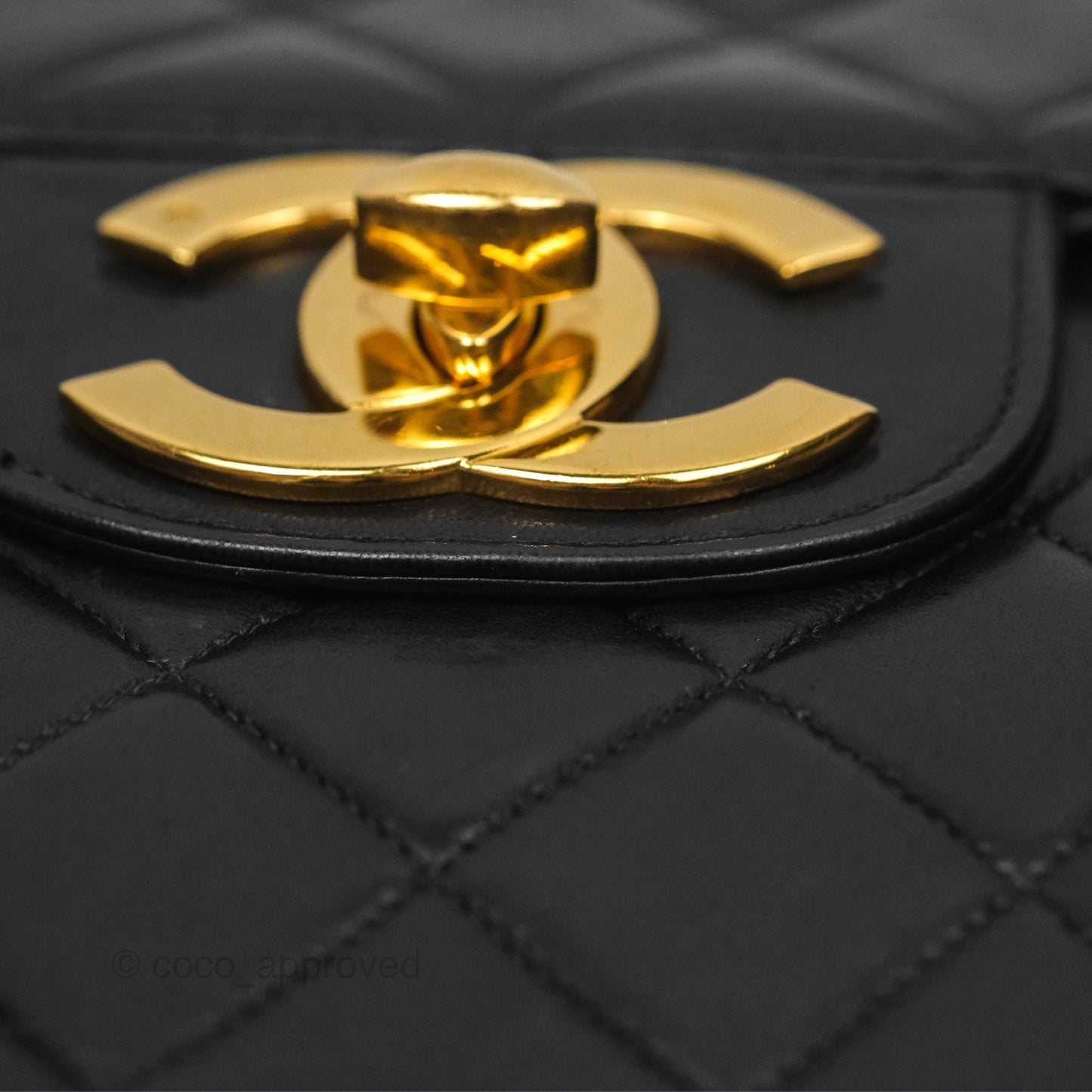 Chanel Vintage Jumbo Single Flap Black Lambskin 24K Gold Hardware