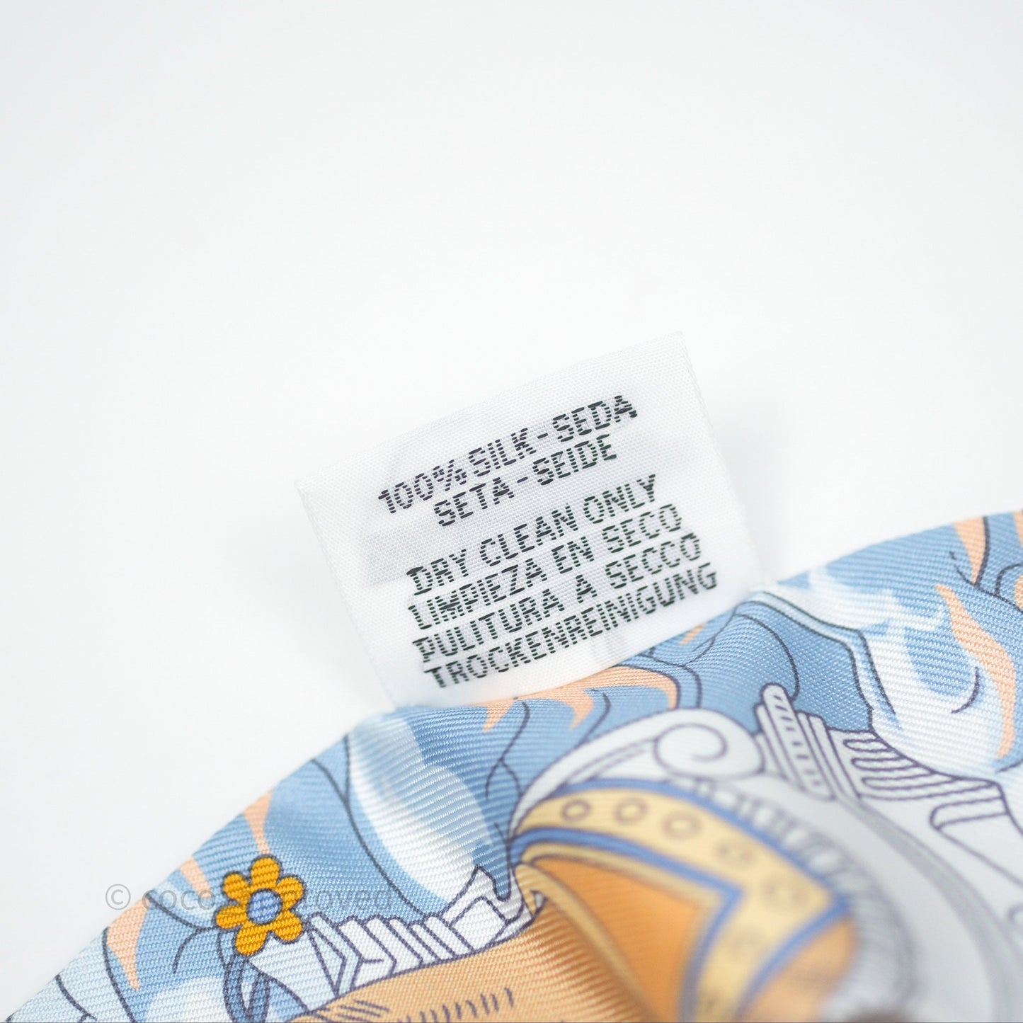 Hermès Sur Mon Nuage Silk Twilly