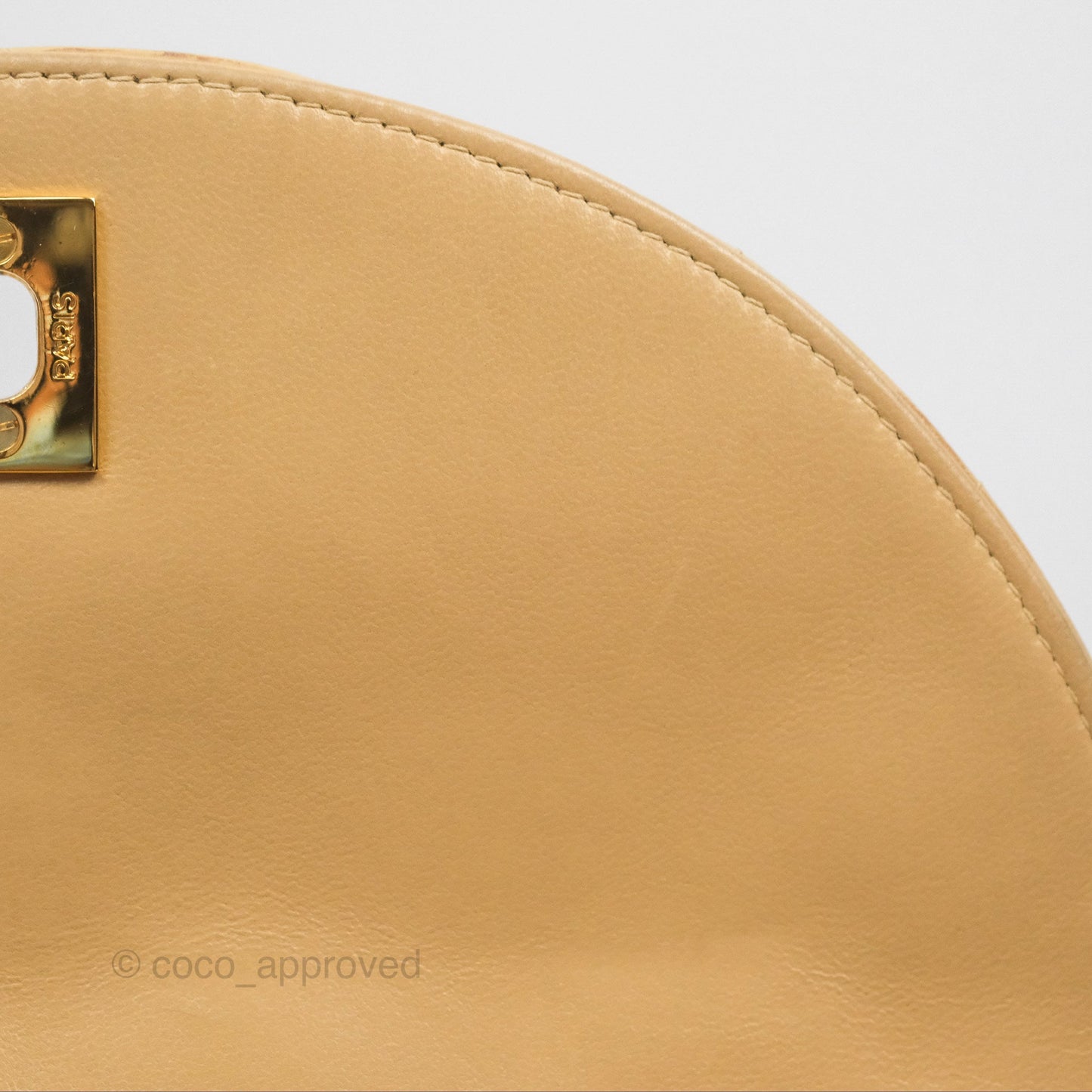 Chanel Vintage Flap Bag Beige Lambskin Gold Hardware