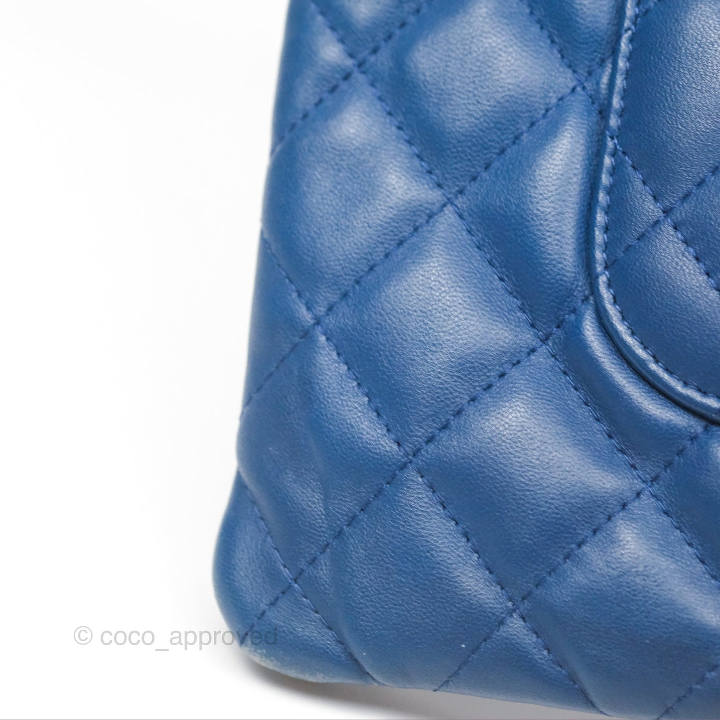 Chanel Medium Quilted O Case Blue Lambskin Gold Hardware
