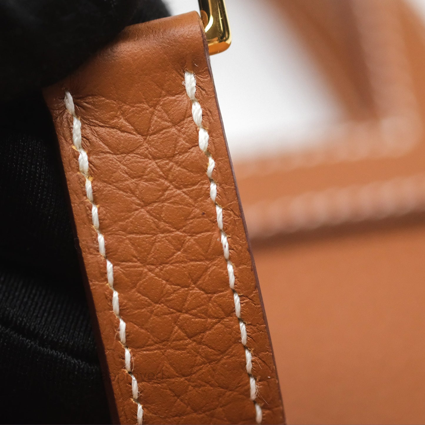 Hermès Halzan 25 Gold Clemence Gold Hardware