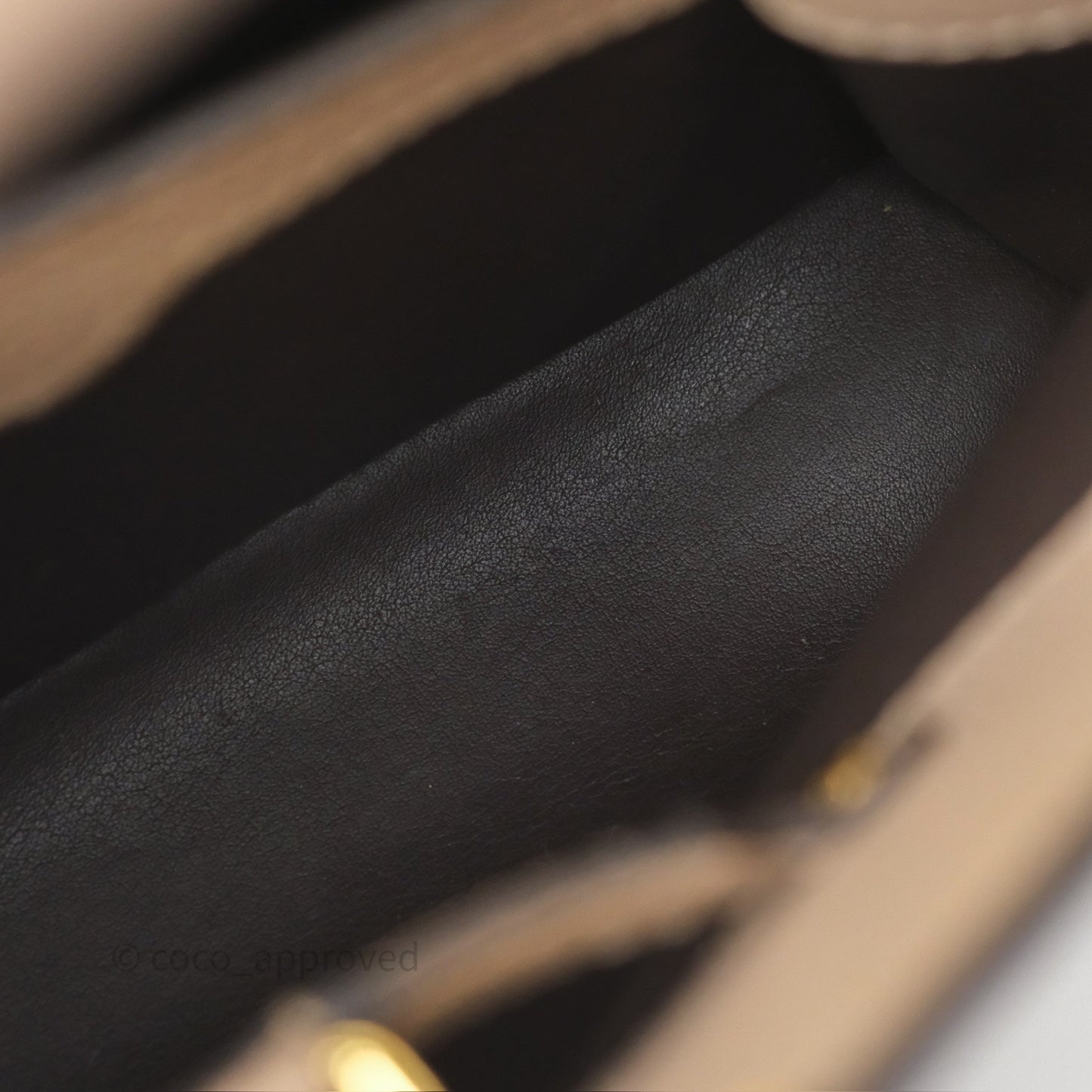 Louis Vuitton Capucines BB Taurillon Leather Galet