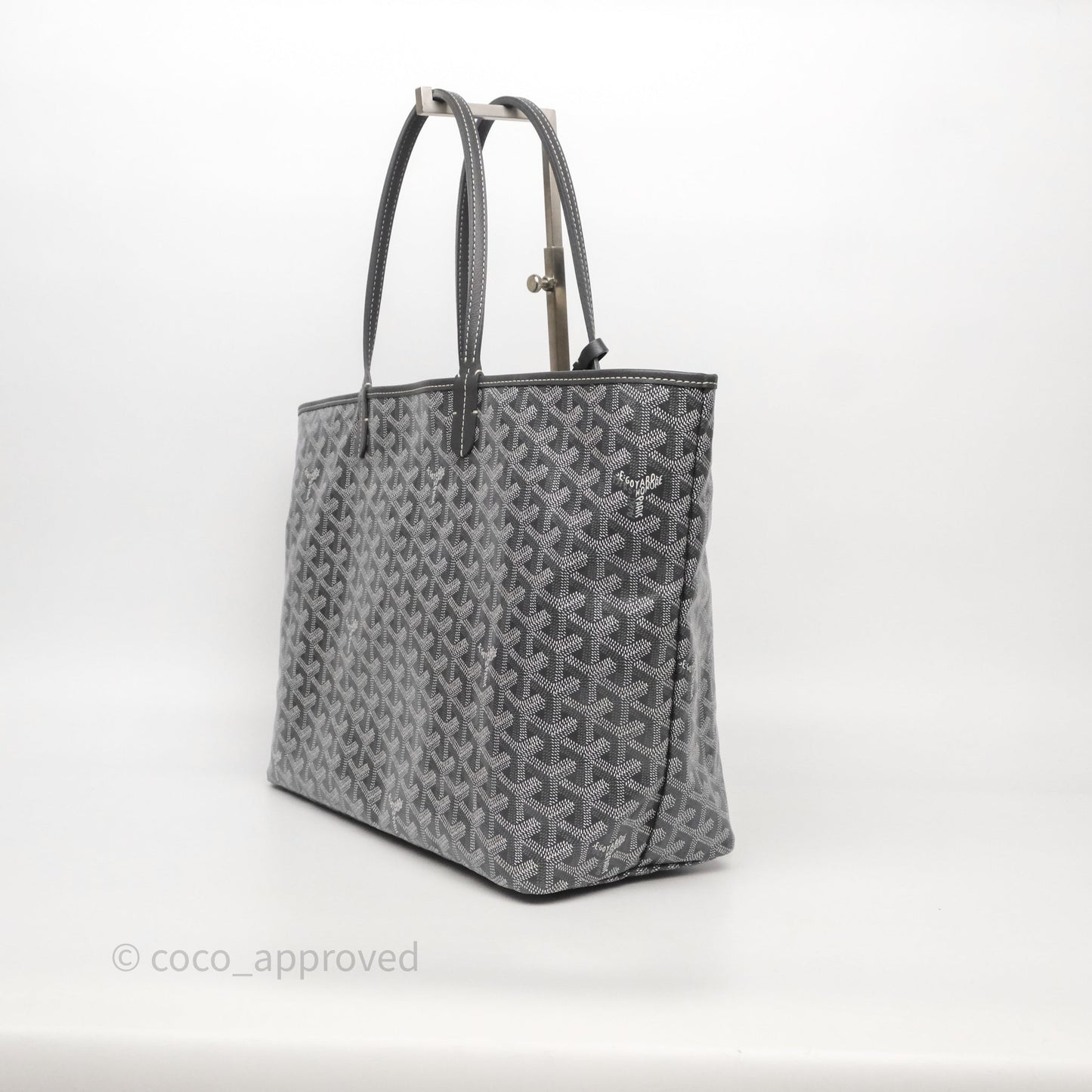 Goyard St Louis Tote PM ⁣⁣⁣⁣⁣⁣⁣⁣⁣⁣⁣⁣⁣⁣⁣⁣⁣⁣⁣⁣Grey