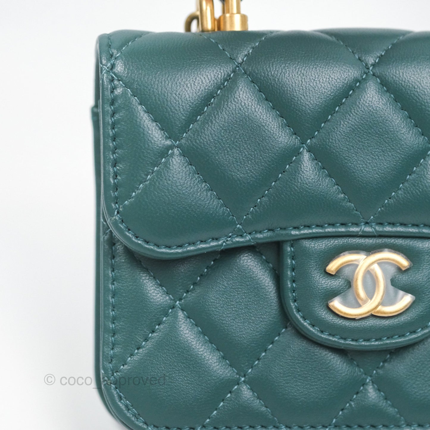 Chanel Mini Handle Clutch With Chain Green Lambskin Aged Gold Hardware